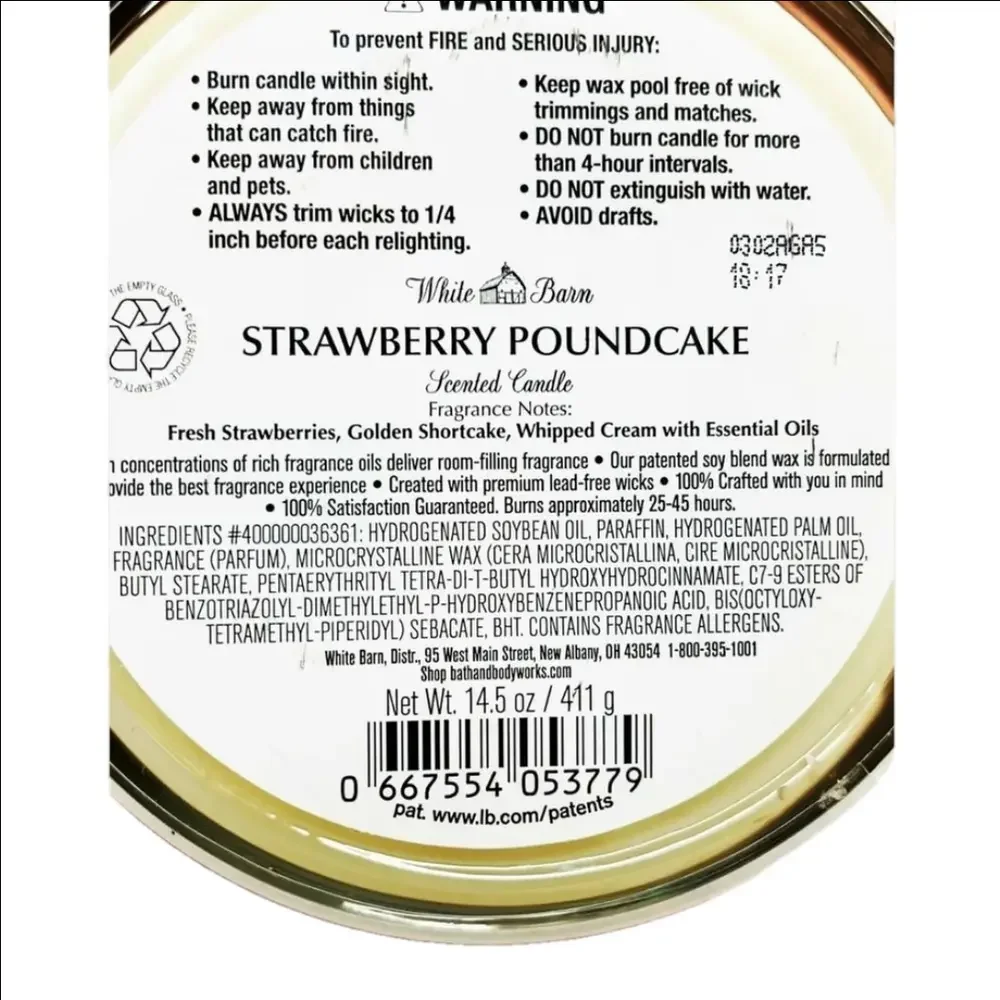 Bath & Body Works White Barn Strawberry Pound Cake Large 3-Wick 14.5 oz Candle